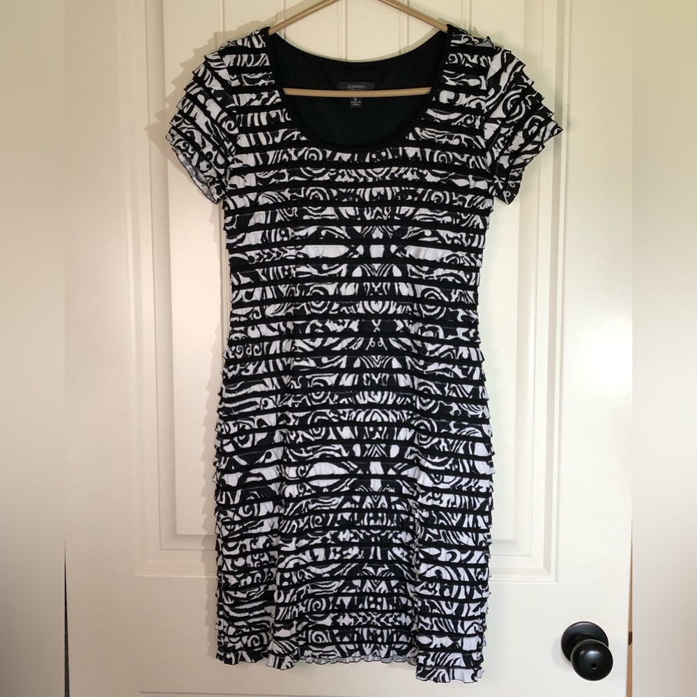 Dressbarn Dress, Women’s Size 6, NWOT, Black & White, Ruffles